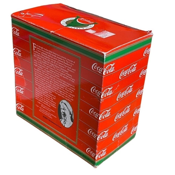 VINTAGE COCA COLA, TRIM A TREE SANTA CLAUS “CHRISTMAS IS LOVE” ORNAMENT 1986 - Picture 5 of 7